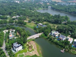 Cần bán biệt thự 3 mặt thoáng 300m2 +150m2 mr view hồ thiên yến  sổ đỏ lâu dài  flamingo đại lải