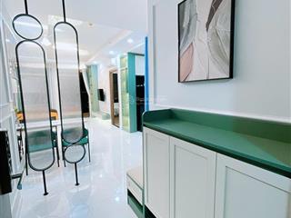 Bán gấp căn 2pn  2wc view hồ bơi. sổ sẵn. ngân hàng duyệt 70%.  0777 314 *** bích hằng