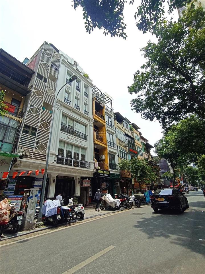 Bán ks 3sao hoàn kiếm cực hiếm giá rẻ thu nhập ổn định quá đỉnh phân khúc mặt phố view hồ