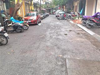 Bán nhà phố yên ninh ngõ ôtô, 10 m ra ôtô đỗ dân xây nhà đẹp 5 tầng ô tô đỗ ở sướng!!