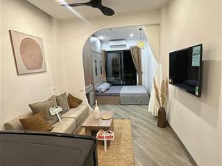 Toà ccmn yên lãng, ngõ ba gác, gần phố, 2 thoáng, thang máy, 15p kk, dt 70tr/th, 65m2