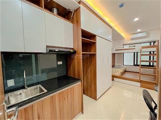 Tòa căn hộ dòng tiền lãng ba gác, 40m ra ô tô, thang máy, 15 phòng, dòng tiền gần 1 tỷ, 82m