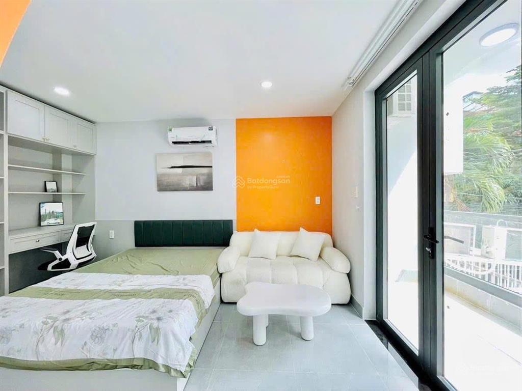 Tòa căn hộ dịch vụ nguyên hồng 22 phòng, dòng tiền 8%, 20m ra ô tô tránh, pccc, 84m