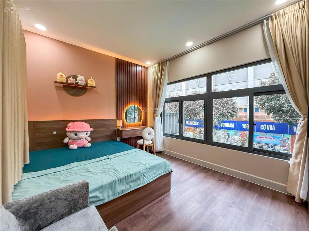 Chung cư mini giang văn minh 17 phòng, dt 100tr, 30m ra phố, 2 thoáng trước sau, 76m