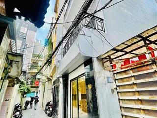 NHÀ CHÍNH CHỦ - GIÁ TỐT - Vị Trí Đẹp Tại Ngõ 242 Đường Láng