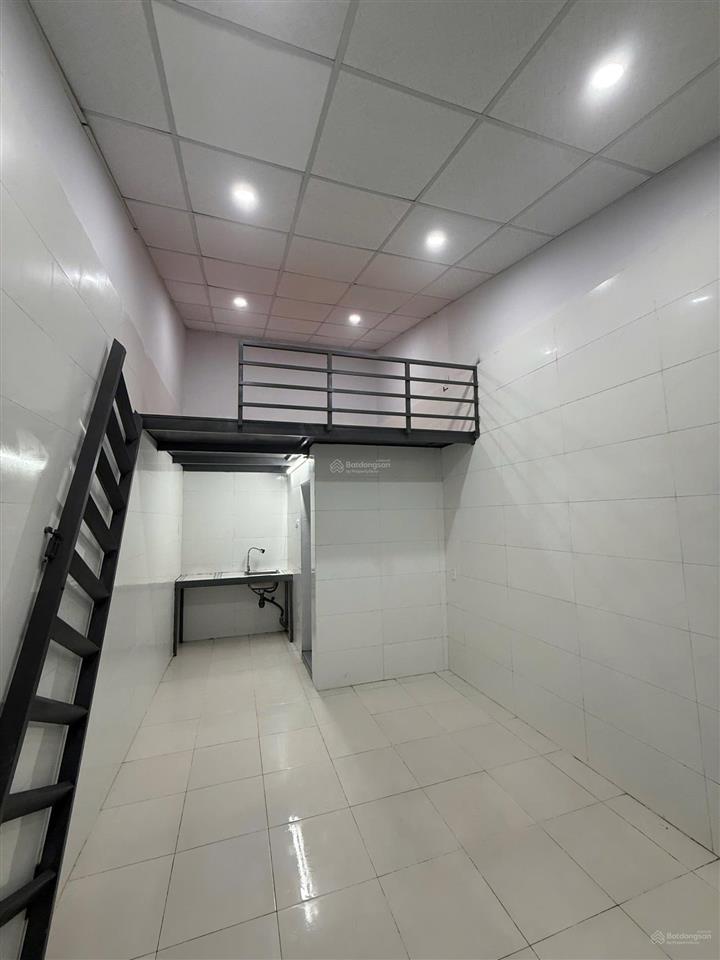 Phòng trọ mới xây có nội thất ( điều hoà, nóng lạnh, máy giặt) đường gần ngay chợ thanh vinh 25m2