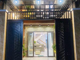 Bán nhà full nội thất 1 trệt 1 lầu 3pn sân xe hơi 1/ thạnh lộc 12, quận 12. dt 4x20,5 giá 5tỷ450