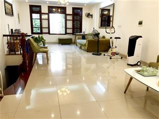 Mặt ngõ kinh doanh hai bà trưng, 30m ra mặt phố, 54m2, sổ đẹp, không lỗi phong thuỷ, mặt tiền rộng