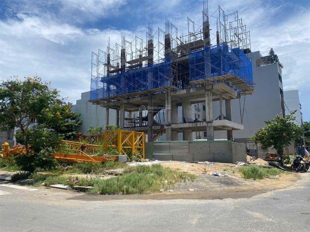 Bán đất mt đường 11m5 sát hồ xuân hương cách biển 200m 90m2 giá 14 tỷ xx