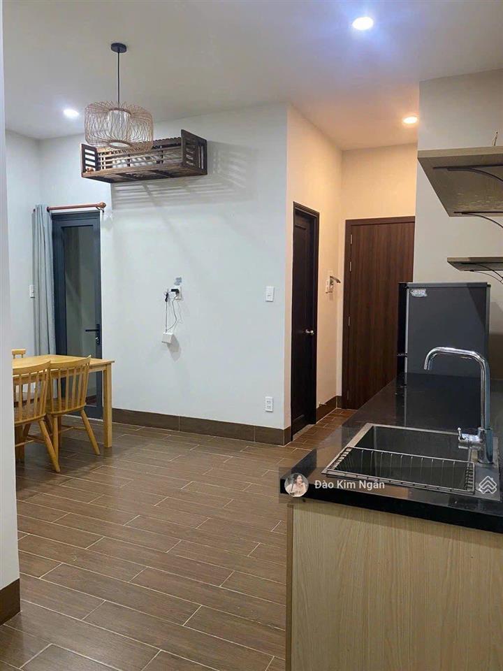 Toà căn hộ mt sơn thủy 2 mới đẹp  5 tầng  cách bãi tắm 5 phút di chuyển  dòng tiền 40 triệu/th.