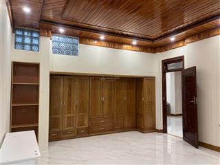 [giá tốt] biệt thự 2 tầng kđt nam việt á  nội thất gỗ cao cấp  nhà kiên cố, mới đẹp vào ở ngay.