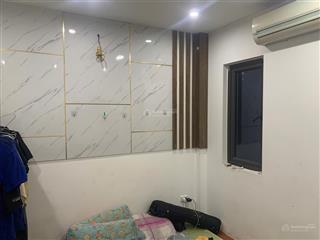 Bán nhà mễ trì, nam từ liêm. dt 30/35m2, 5 tầng, căn góc, giá 6.25 tỷ