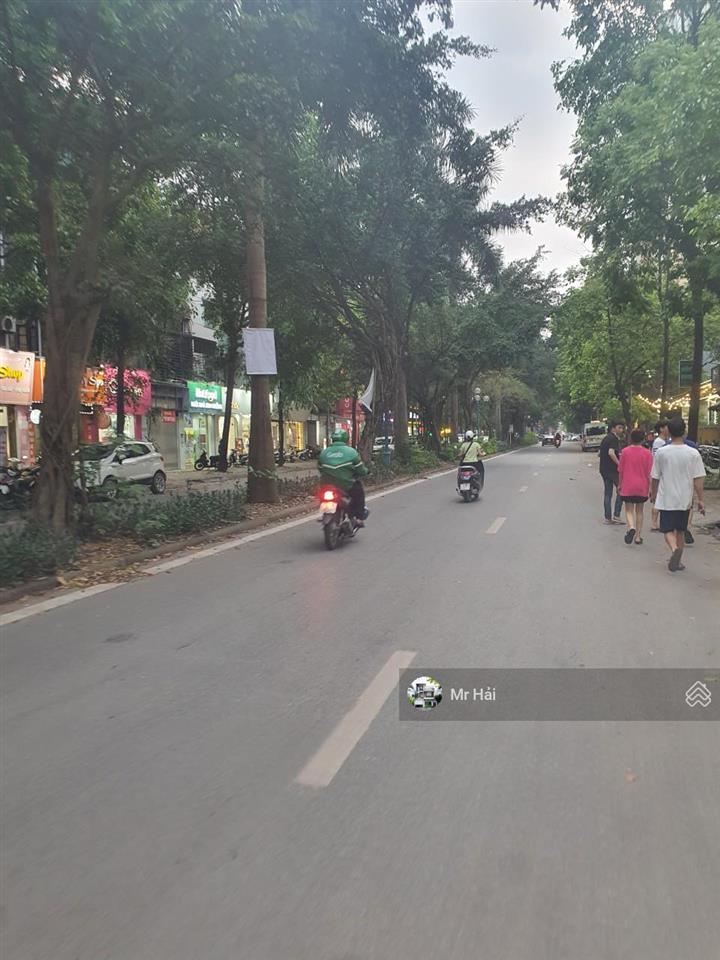 Cần bán biệt thự kđt xa la, 120m2*4t, vị trí vip, nhà siêu đẹp, giá 40.5 tỷ,  0968 851 ***