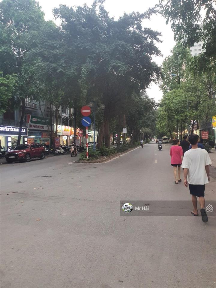 Cần bán biệt thự kđt xa la, 120m2*4t, vị trí vip, nhà siêu đẹp, giá 40.5 tỷ,  0968 851 ***