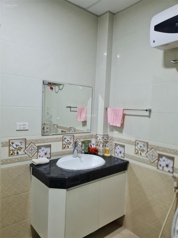 Bán nv dt 100m2 hoàn thiện đẹp 5 tầng khu tc5 tân triều, thanh trì, giá 27.5 tỷ  0968 851 ***