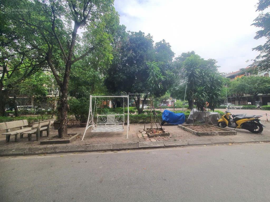 Bán nv dt 100m2 hoàn thiện đẹp 5 tầng khu tc5 tân triều, thanh trì, giá 27.5 tỷ  0968 851 ***