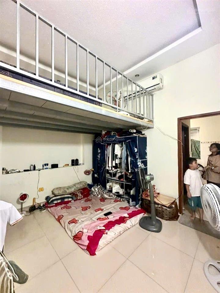 Quận 7 mặt tiền nguyễn văn quỳ nhà 4 tầng  kinh doanh đa ngành vừa ở vừa kinh doanh