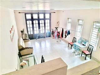 (quận 7) bán nhà 3 tầng  cũ phù hợp xây chdv  hxh  268m2 ngang 10m  lý phục man