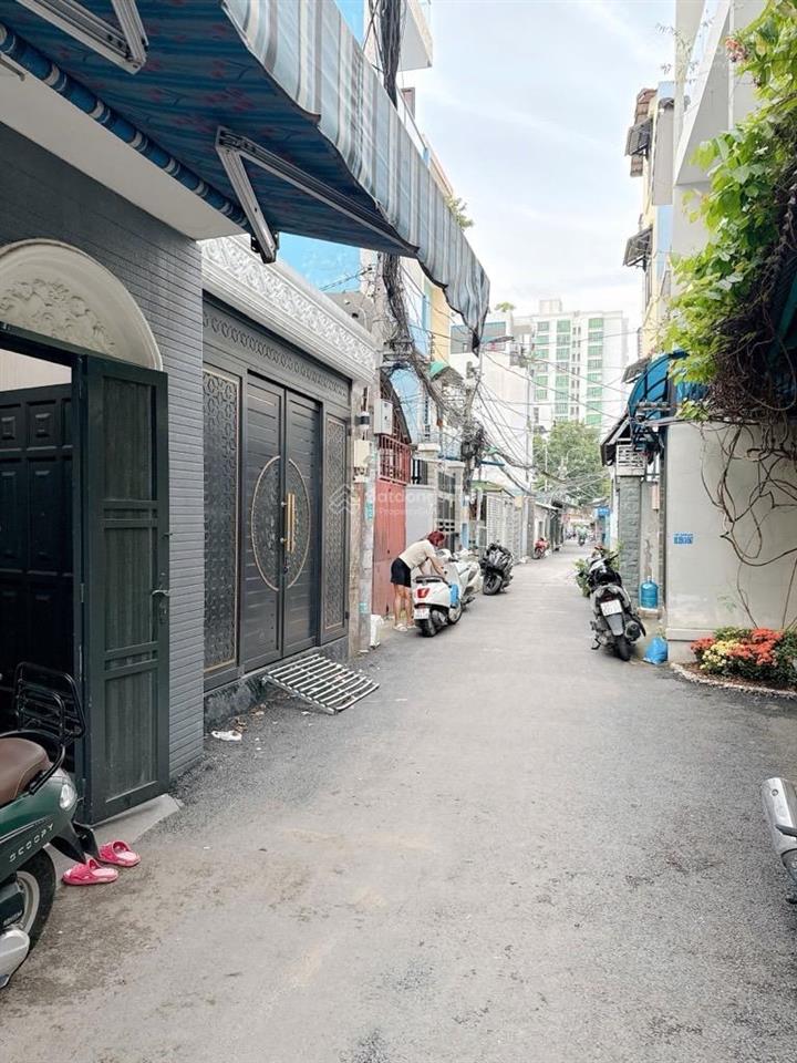 ( quận 7 ) bán nhà 3 tầng lô góc 2 mặt tiền hxh  nguyễn thị thập  50m2 chỉ 7.9 tỷ