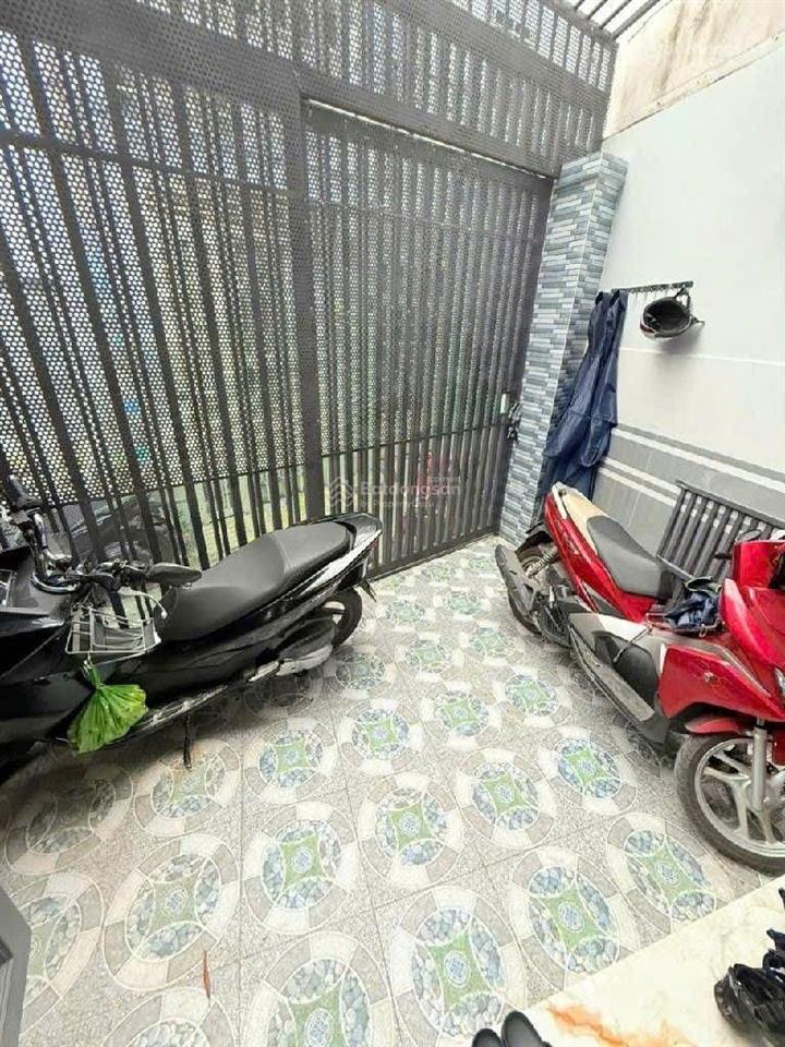 (quận 7) chủ chuyển công tác gấp bán nhà phố 2 tầng full nội thất sát vincom nam long  chỉ 7,2 tỷ