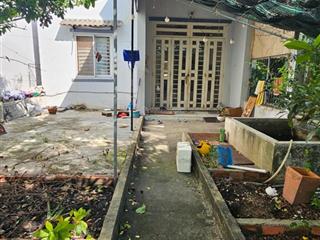 Bán nhà c4  160m2  2 mặt tiền  đường ô tô tránh  sát phú mỹ hưng  8 tỷ x