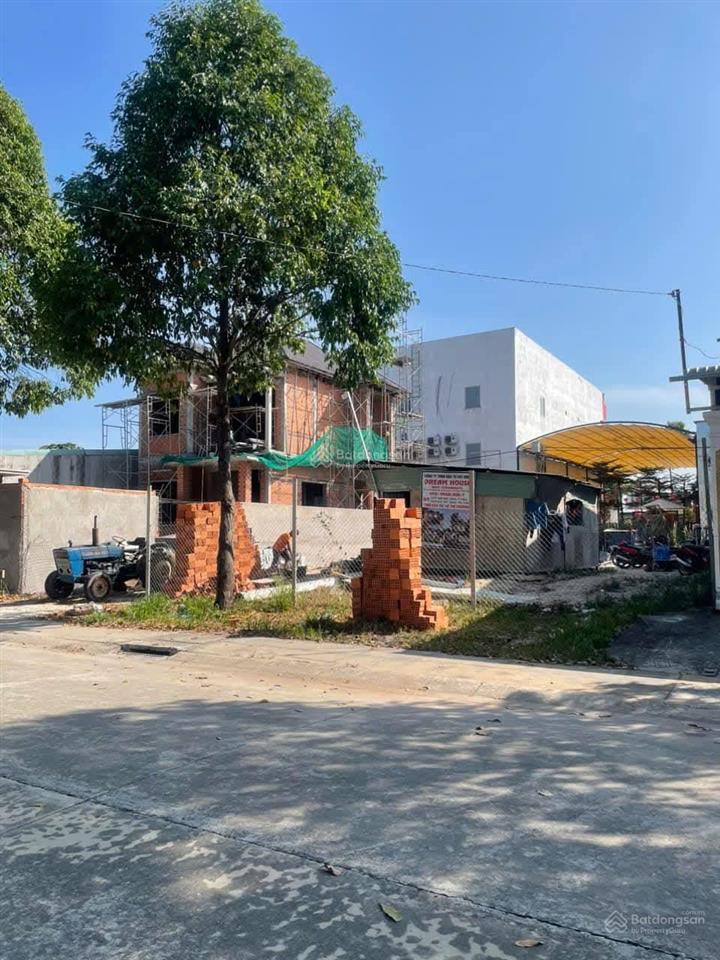 Kẹt tiền bán gấp lô đất đường nc, sau tòa nhà tthc, 1.100 triệu  75m2  sổ sẵn