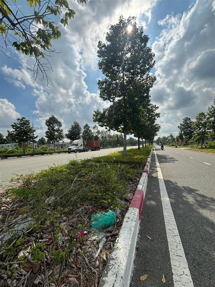 Bán đất mặt tiền đường vành đai 4 mỹ phước 3 gần góc ngã tư mptv kinh doanh buôn bán tốt