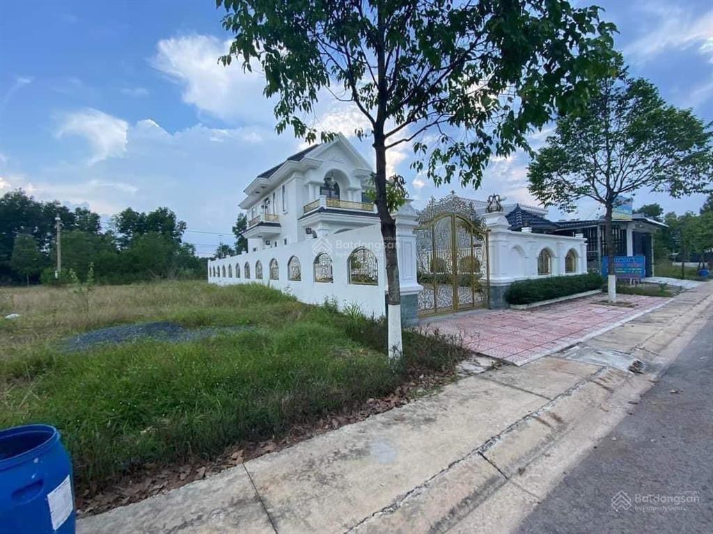 Bán lô đất 360m2 đường nhựa 16m mỹ phước 4 tp bến cát