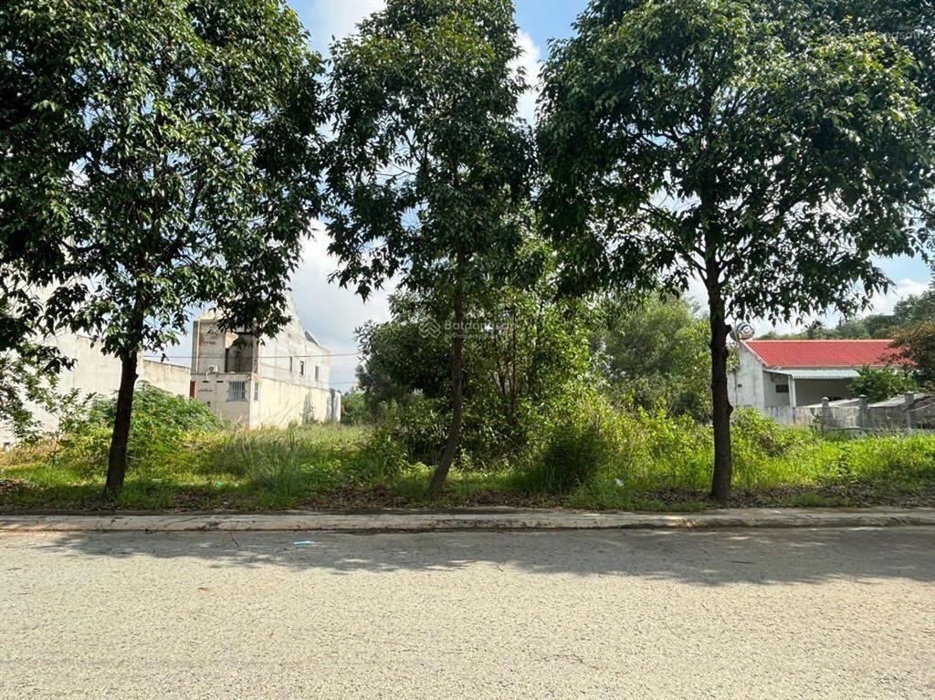 Bán lô đất 360m2 đường nhựa 16m mỹ phước 4 tp bến cát