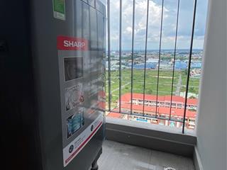 Căn hộ tầng trung view trường học chỉ cần xách vali vô ở   0938 651 ***