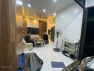 Một ngõ vào nhà khâm đức đống đa diện tích 37m, 5 tầng, mặt tiền 3.5m, 7.95 tỷ
