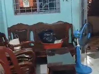 Cần bán gấp ch chung cư 515 bến bình đông, q8 dt 90m2, 3pn, 2wc sổ hồng , giá 2.3 tỷ thương lượng