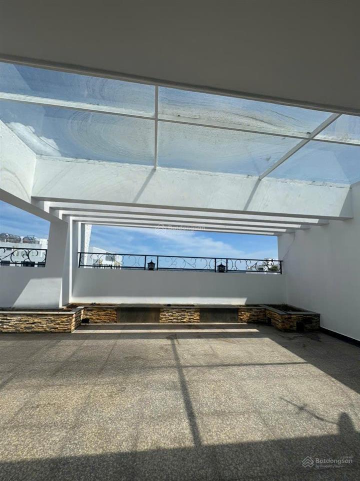 Bán căn hộ penthouse giai việt hoàng anh 856 p5, q8. dt 227m2 3pn 4wc, giá bán 8.5tỷ.  0866 688 ***