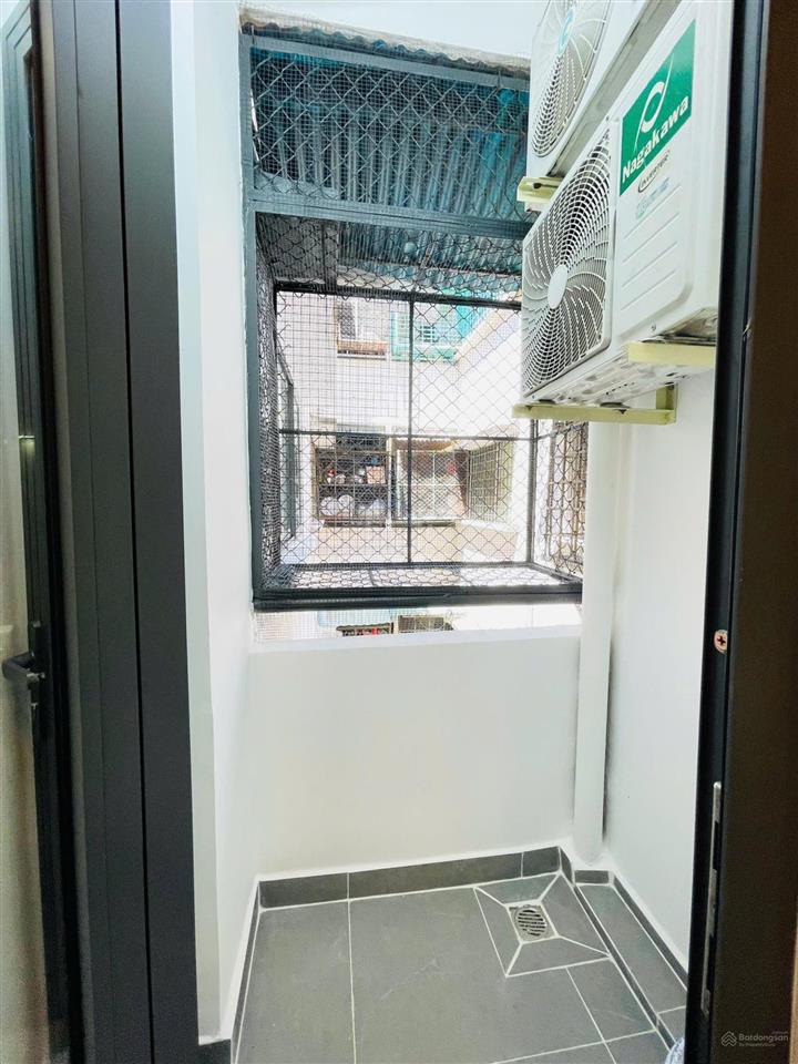 Bán căn hộ hùng vương điện máy q5 dt 63m2,2pn, 1wc, view tản đà, thang bộ giá 2.9 tỷ.  0866 688 ***