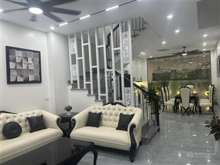 Nhà 4t mặt phố đẹp lộng lẫy nội thất xịn kd, oto tránh tương lai view hồ, cầu thượng cát, giá tốt