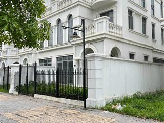 Bán shophouse tuylip 09  06, tb 226m2 xd 596m2, đường chính rộng 31m2 thuận tiện kinh doanh 60tỷ