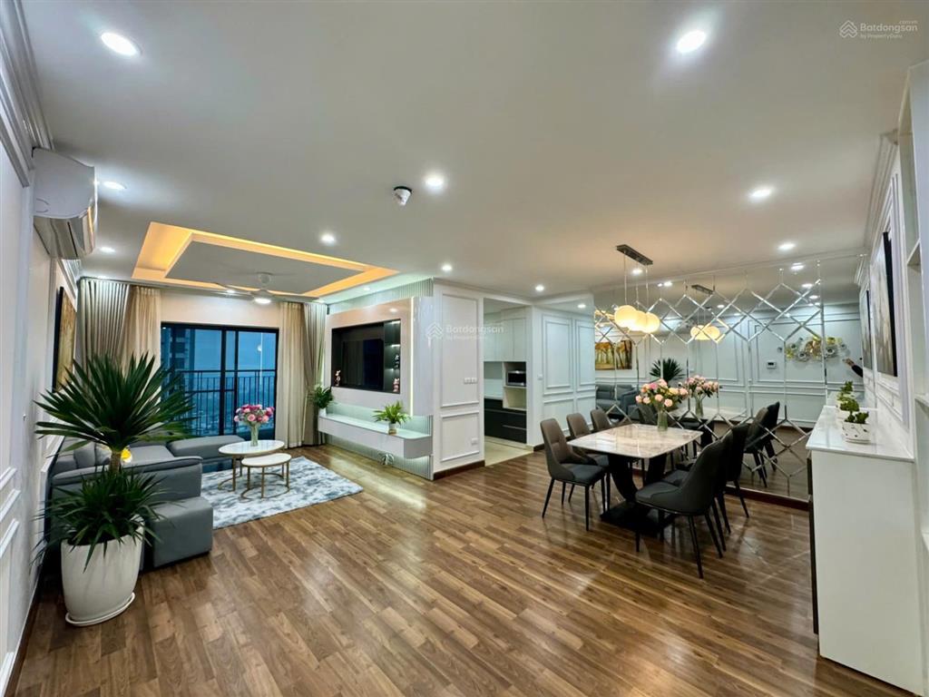 Rẻ nhất! chính chủ cần bán gấp căn 3pn, nhà đẹp, tầng đẹp, hướng mát, view thoáng dự án sun square