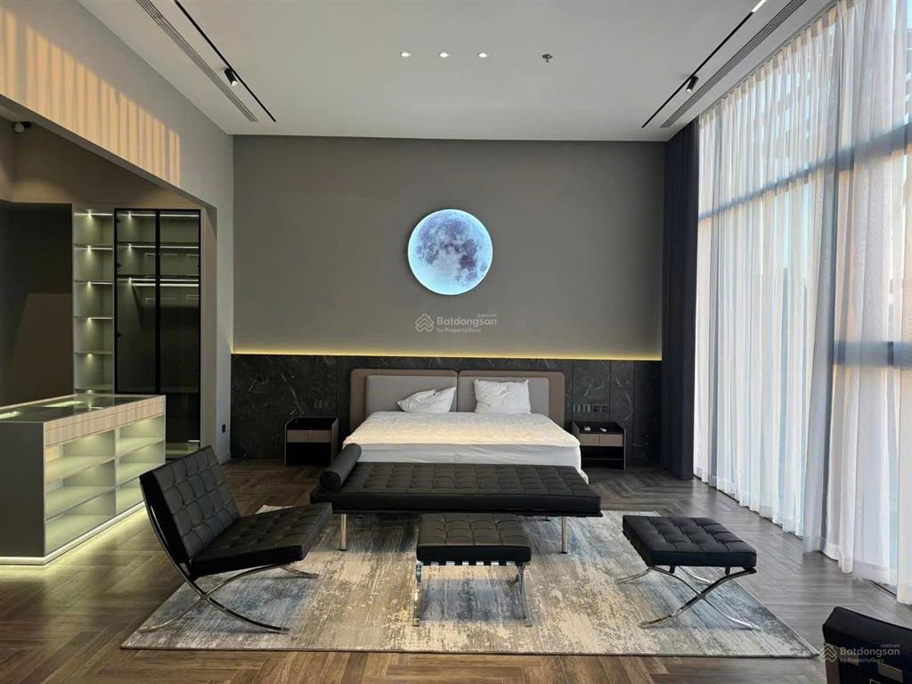 Bán căn penthouse 300m2 tuyệt tác sống trên không  view biệt thự đảo giá tốt nhẩt tại ecopark