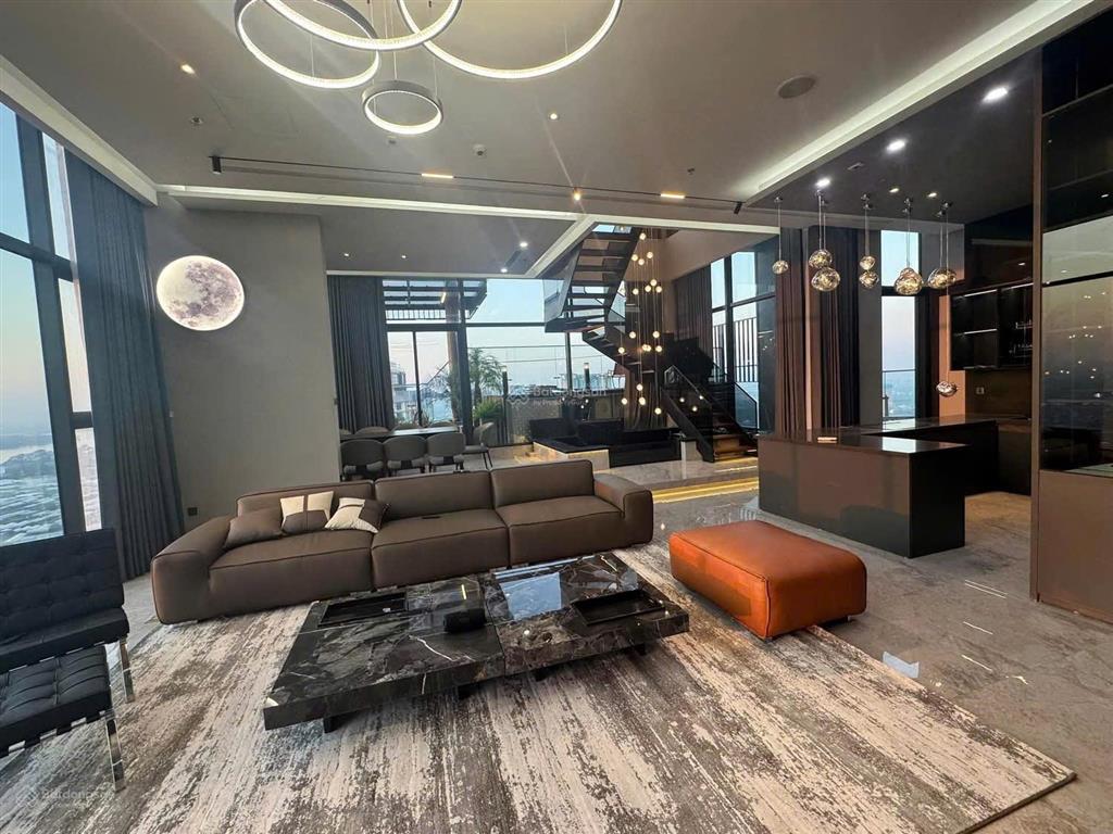 Bán căn penthouse 300m2 tuyệt tác sống trên không  view biệt thự đảo giá tốt nhẩt tại ecopark