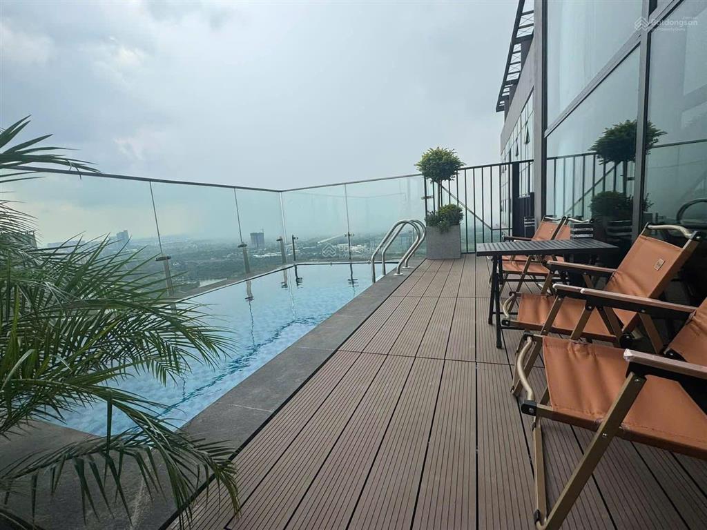 Bán căn penthouse 300m2 tuyệt tác sống trên không  view biệt thự đảo giá tốt nhẩt tại ecopark