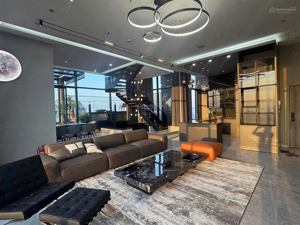 Bán căn penthouse 300m2 tuyệt tác sống trên không  view biệt thự đảo giá tốt nhẩt tại ecopark