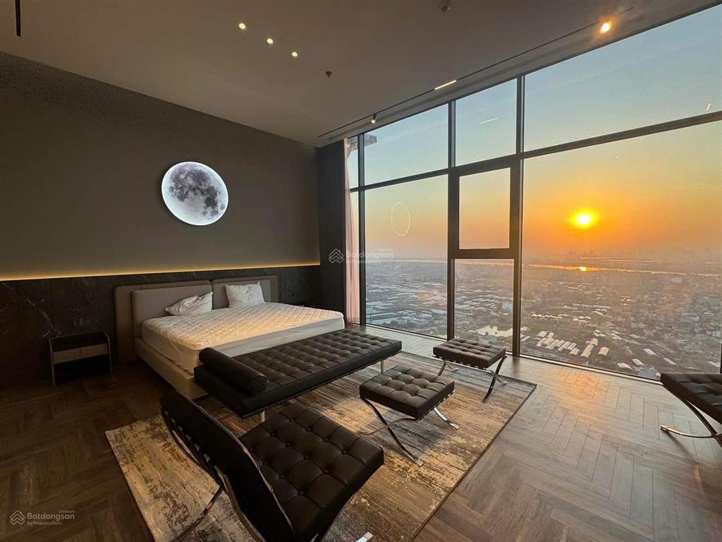 Bán căn penthouse 300m2 tuyệt tác sống trên không  view biệt thự đảo giá tốt nhẩt tại ecopark