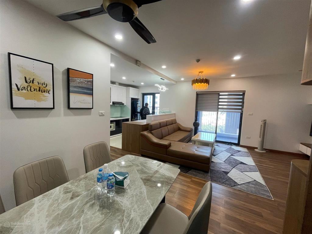 Chính chủ, em cần bán căn hộ cccc dự án goldmark city 3pn, 2vs để lại đầy đủ nôi thất cao cấp