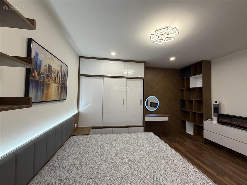 Chính chủ, em cần bán căn hộ cccc dự án goldmark city 3pn, 2vs để lại đầy đủ nôi thất cao cấp