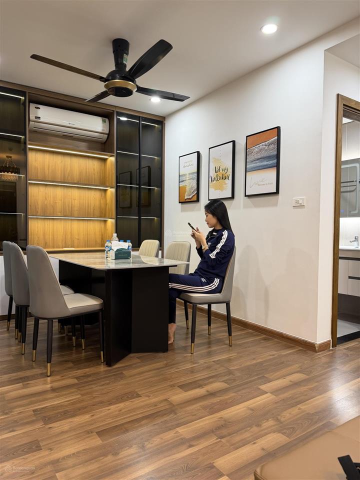 Chính chủ, em cần bán căn hộ cccc dự án goldmark city 3pn, 2vs để lại đầy đủ nôi thất cao cấp