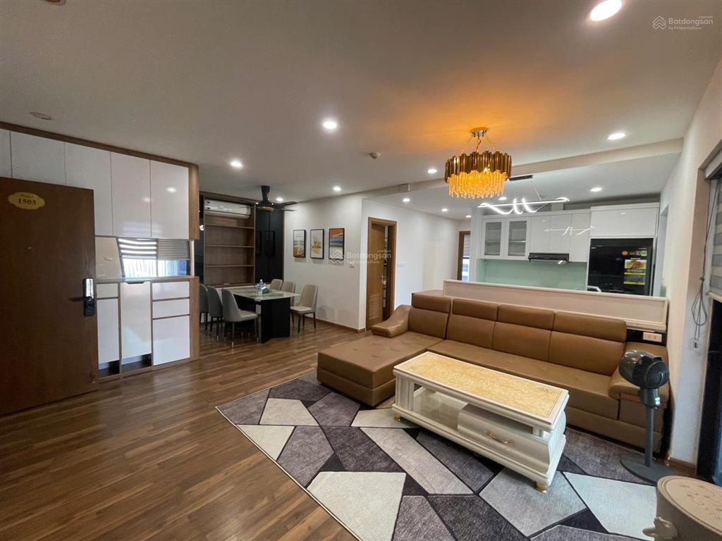 Chính chủ, em cần bán căn hộ cccc dự án goldmark city 3pn, 2vs để lại đầy đủ nôi thất cao cấp