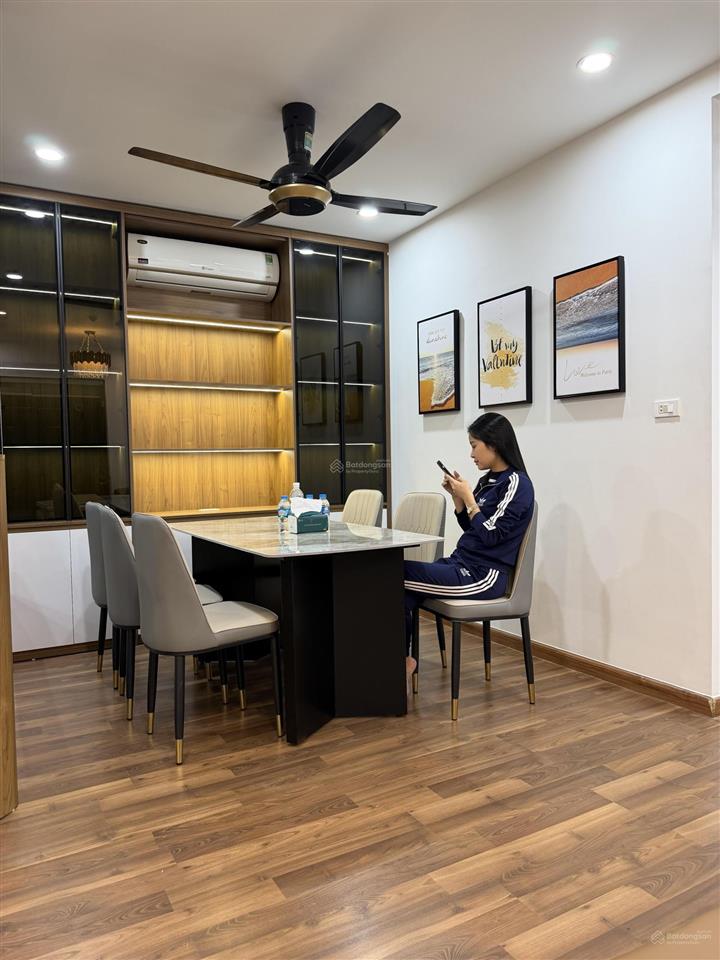 Chính chủ, em cần bán căn hộ cccc dự án goldmark city 3pn, 2vs để lại đầy đủ nôi thất cao cấp