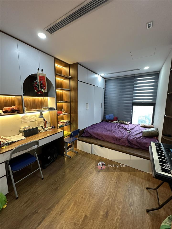 Tôi chính chủ cần bán căn góc, tầng trung 2n2vs 80,36m2 tại the park home full nội thất, giá 7,8 tỷ