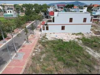 Tìm nhà đầu tư cho 3 mẫu có 2 mẫu thổ cư, đường nhựa vỉa hè thị trấn long điền bà rịa