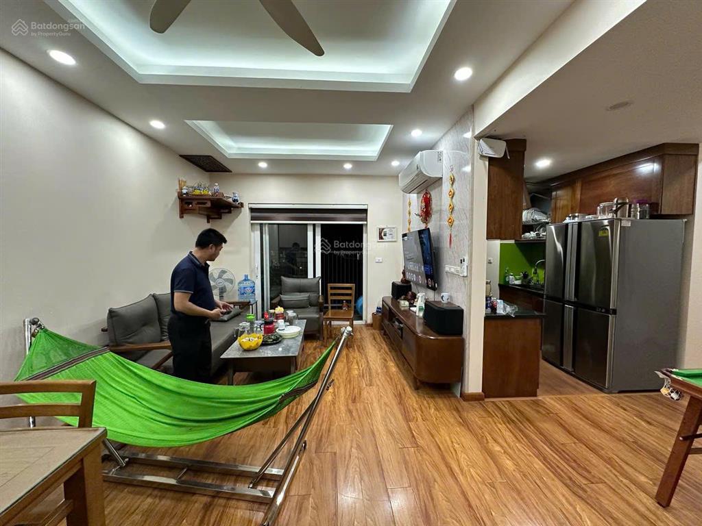 Chính chủ bán căn hộ 3 ngủ hud8. d1 ct2 tây nam linh đàm dt 97m2 0857 999 ***